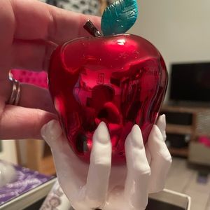 Bath and Body works Evil Apple Wallflower